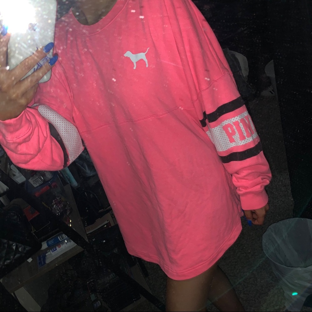 Victoria’s Secret PINK Bubblegum Pink Sweater - L